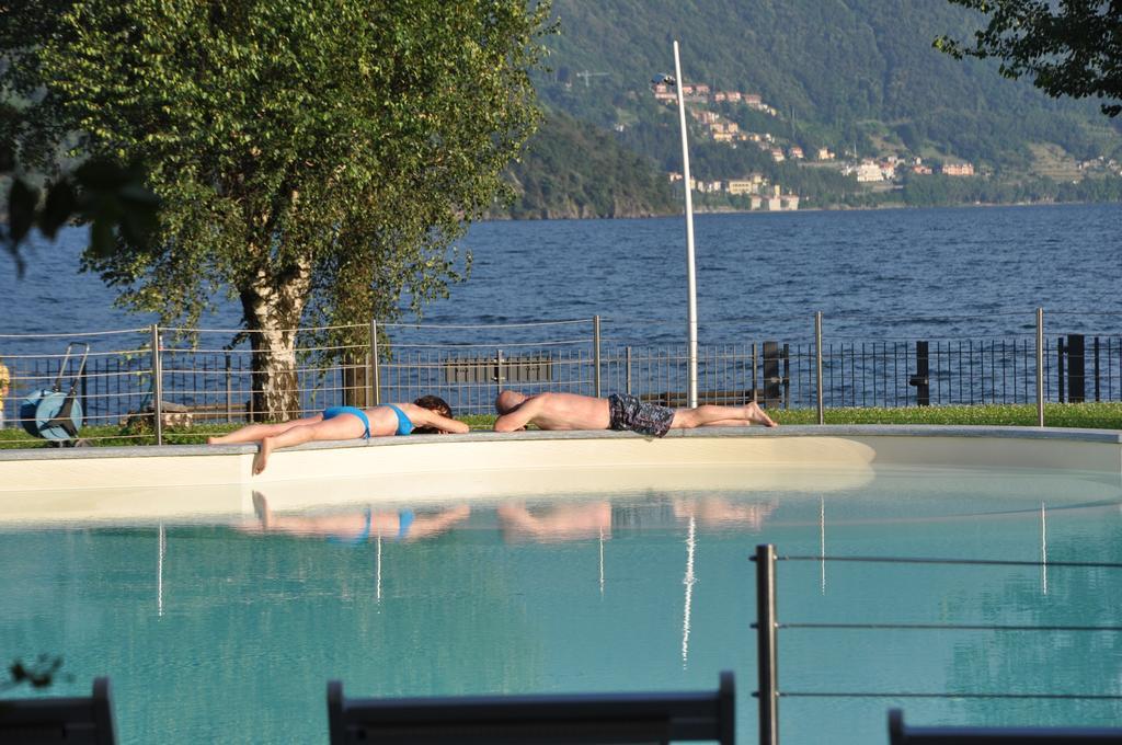 Tullio Hotel Gravedona Kültér fotó
