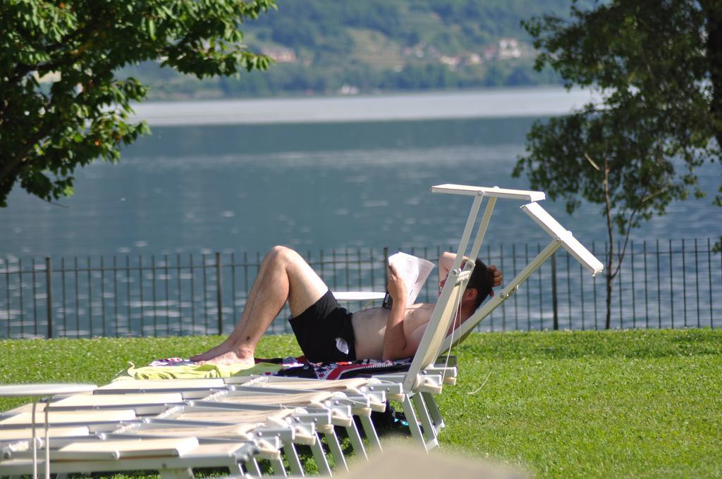 Tullio Hotel Gravedona Kültér fotó