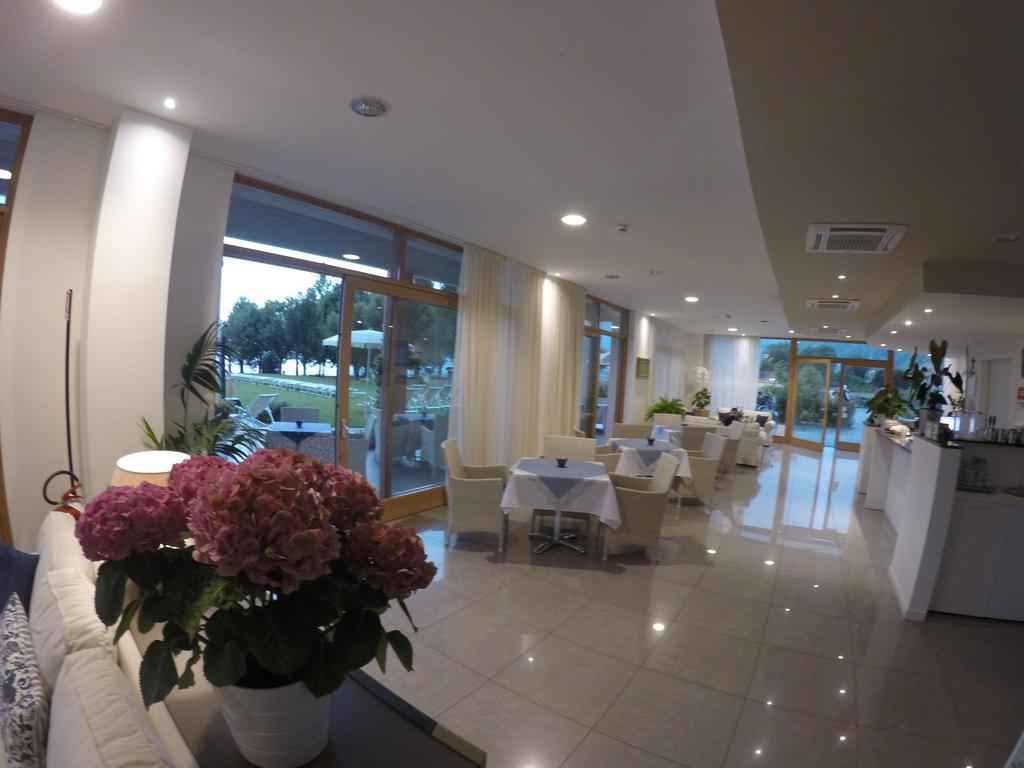 Tullio Hotel Gravedona Kültér fotó