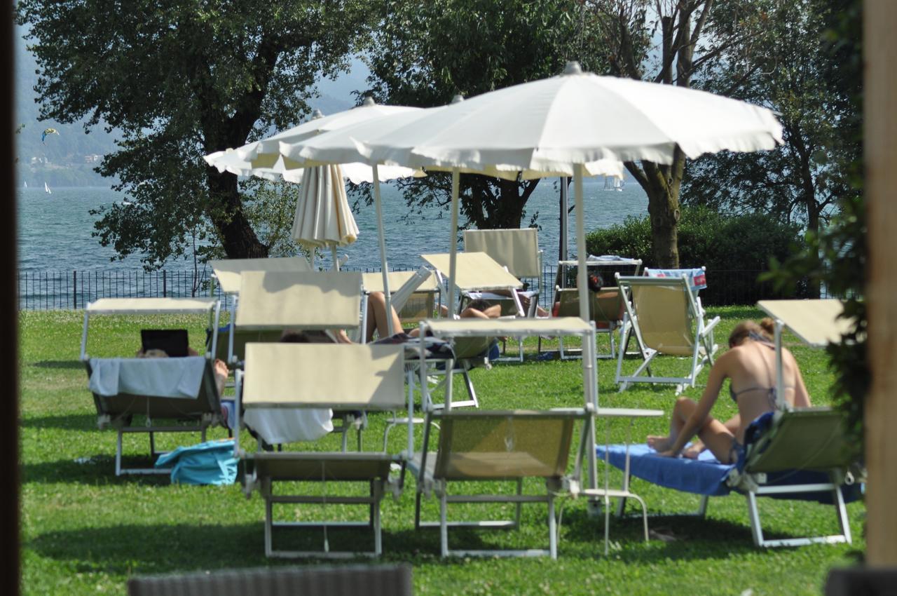Tullio Hotel Gravedona Kültér fotó